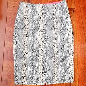 Axara Skirt M